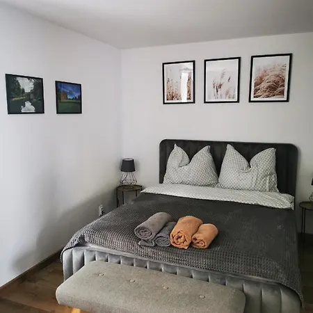 Appartement Under The Hill 2 Bad Muskau