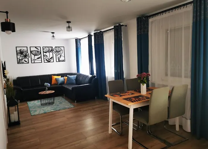 Under The Hill 2 Apartment