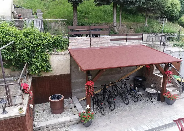 Under The Hill 2 Bad Muskau